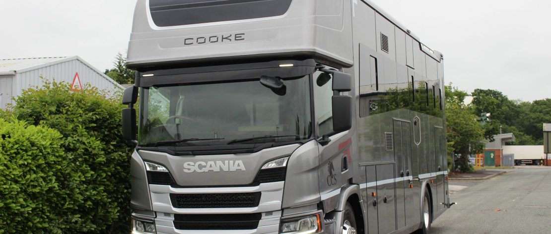 Large horsebox photo
