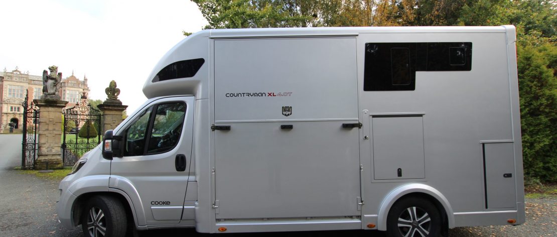 Small horsebox photo