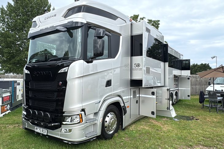 26 TONNE HORSEBOXES