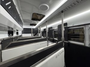 26 tonne horsebox stall area
