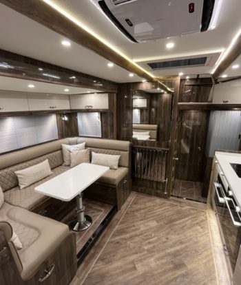 26 tonne horsebox luxury interior photo