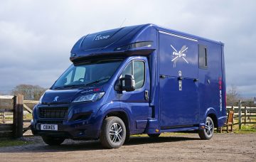 3.5 TONNE BESPOKE HORSEBOX FOR SALE – MADE TO ORDER