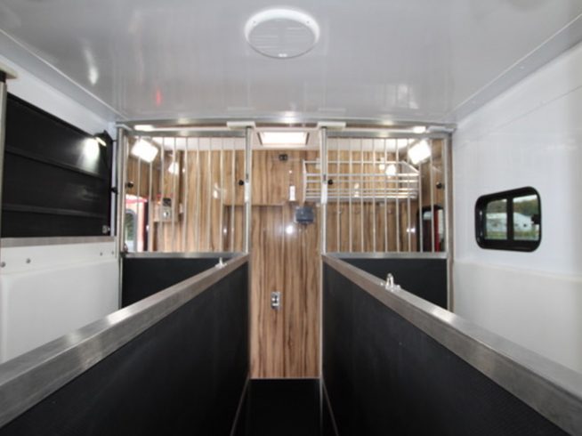 12 Tonne Premier Horsebox