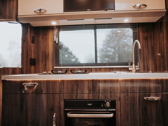 7.5  TONNE BESPOKE HORSEBOX FOR SALE – MADE TO ORDER