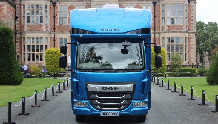 12 tonne horsebox premier front view