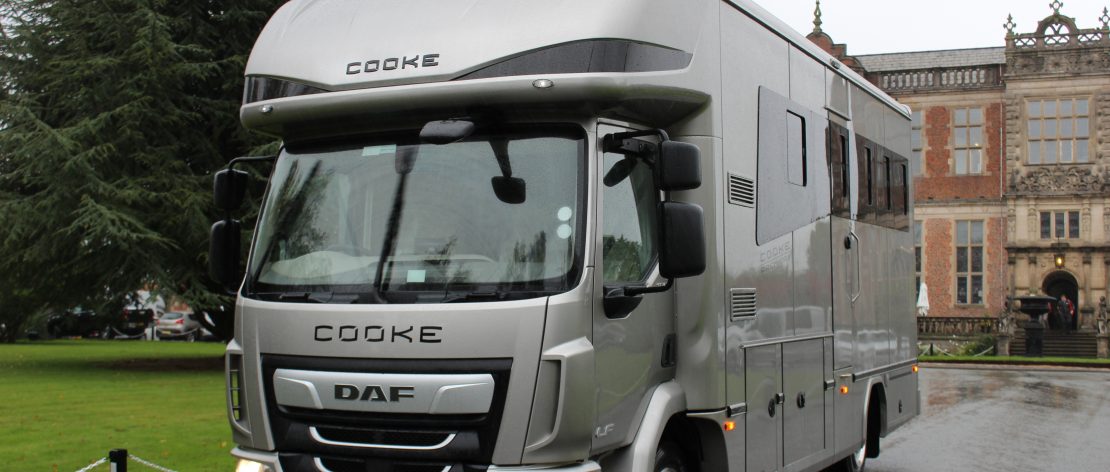 7.5 tonne horsebox platinum front exterior