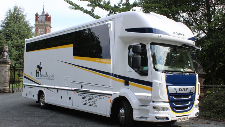 14 tonne horsebox premier side view