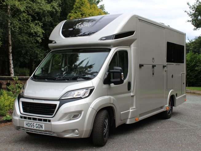 4.5 TONNE BESPOKE HORSEBOX FOR SALE – MADE TO ORDER