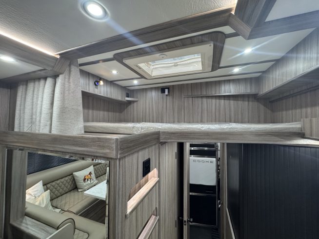 18 TONNE BESPOKE HORSEBOX FOR SALE – MADE TO ORDER