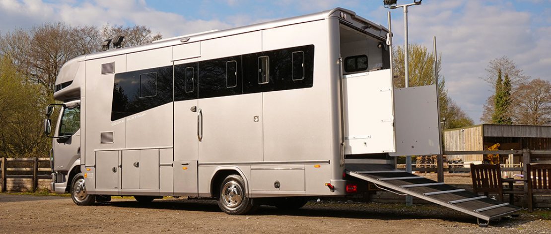 7.5 tonne horsebox platinum s with extended ramp close up
