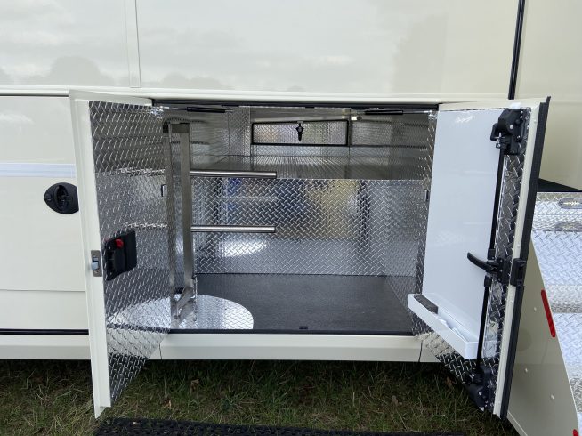 2022 16t COOKE PLATINUM 4 HORSE