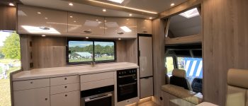 Choose Luxury Horseboxes