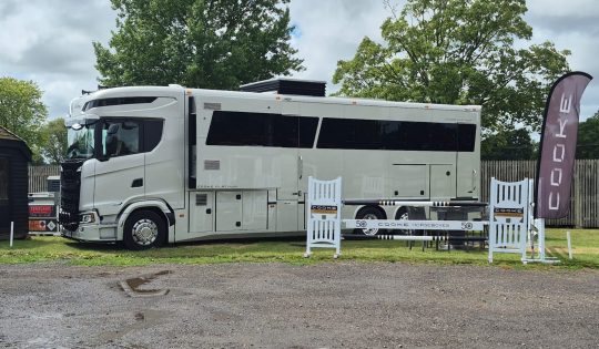 scania 500s chassis cab for custom build