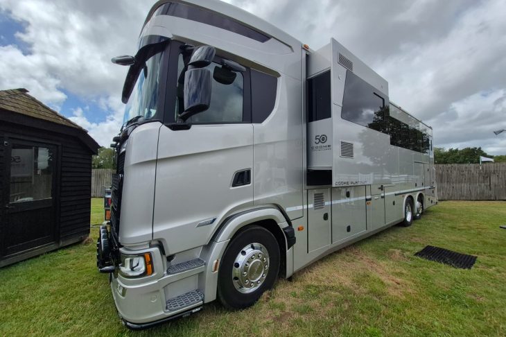 26 TONNE HORSEBOXES