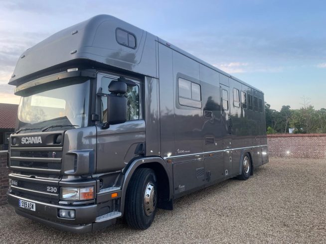18t Scania Cooke Premier 4 Horse