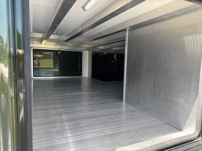 18t Empire Ultimate 5 Horsebox – Scania P320 Auto