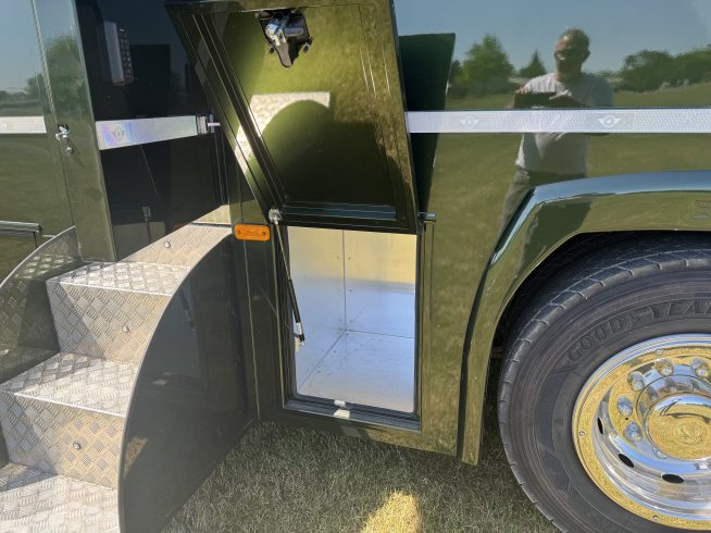 18t Empire Ultimate 5 Horsebox – Scania P320 Auto