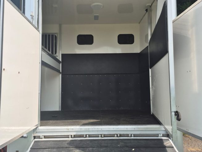 7.5t Oakland – DAF AUTOMATIC