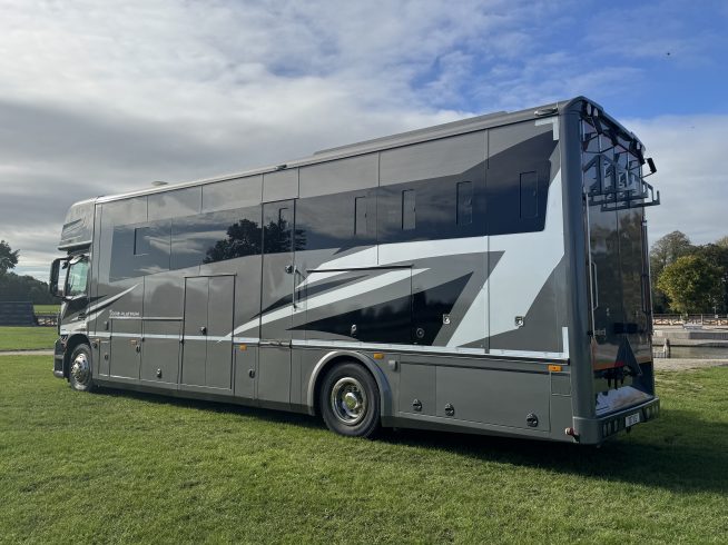18T COOKE PLATINUM