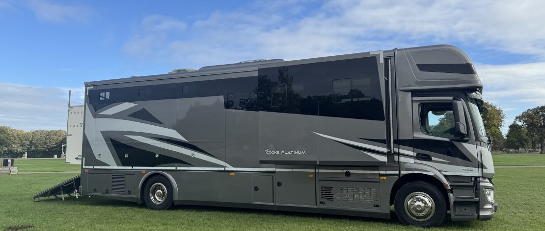 18t cooke platinum bespoke horsebox