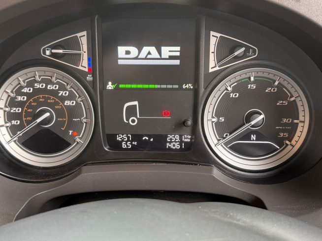 7.5t Cooke Premier Luxury Horsebox