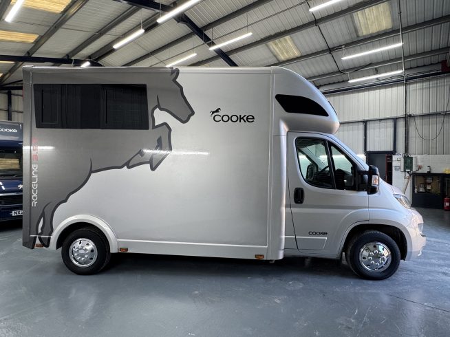 3.5t Cooke Raceline – Stallion