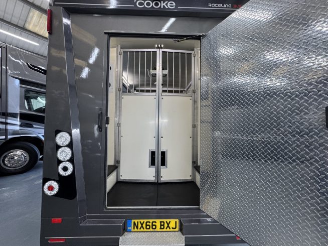 3.5t Cooke Raceline – Stallion